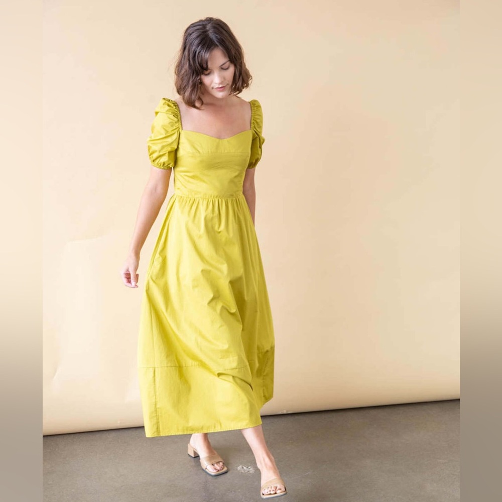 Ali Golden Sweetheart Midi dress in Chartreuse